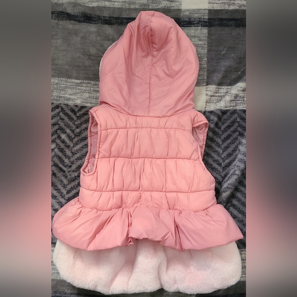 Little Lass hooded puffer vest - Picture 2 of 5